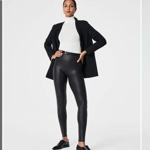 SPANX Faux Leather Leggings. Size M